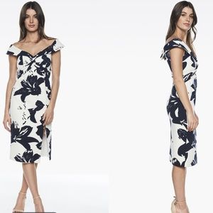 BARDOT - Botanica Dress in